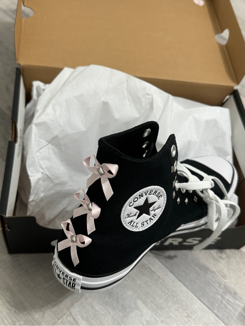Converse Black Canvas High-Top Sneakers with Pink Ribbon Laces - Picture 1 of 6